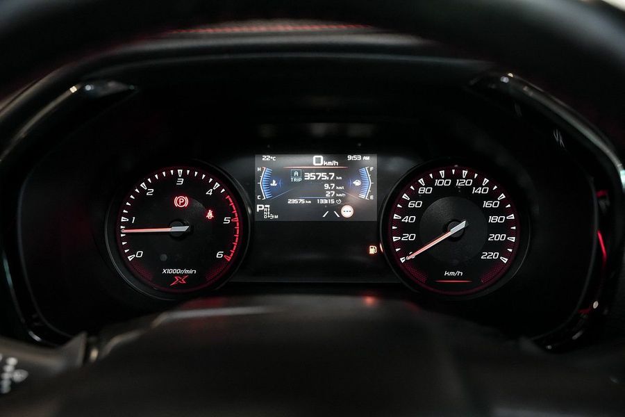 2023 Isuzu D-MAX X-TERRAIN 4X4 Photo 10