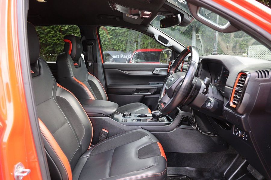 2023 Ford Ranger Raptor 4X4 3.0L Photo 6