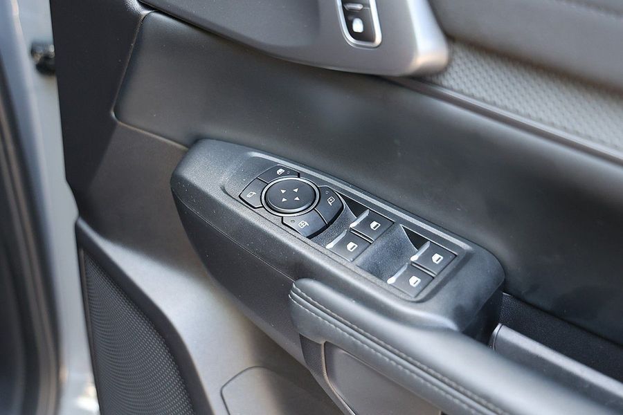 2024 Ford Ranger Raptor 4X4 3.0L Photo 11