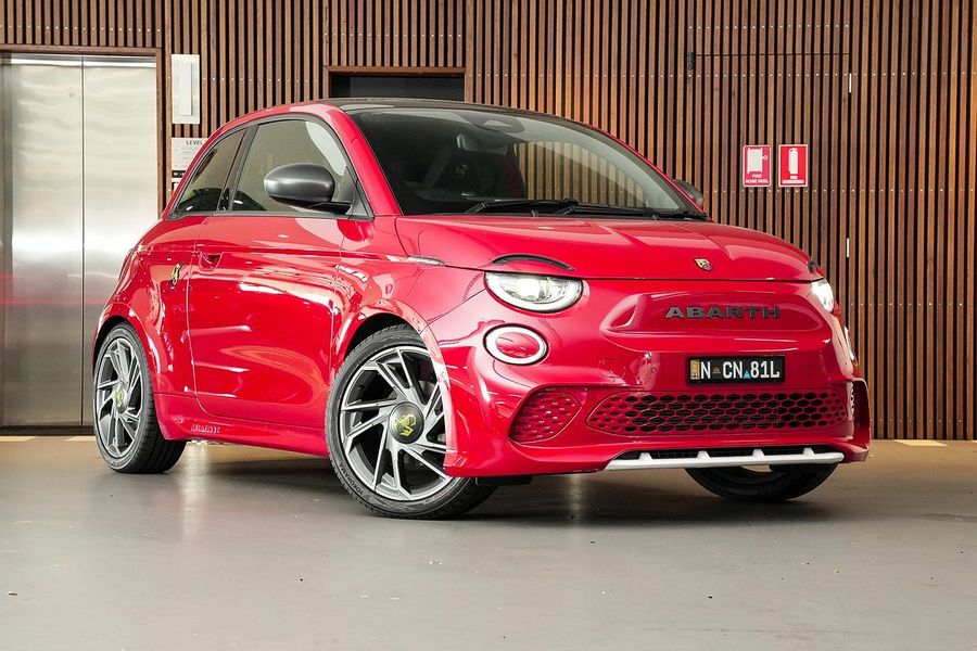 2024 Fiat 500 Dolcevita Photo 1