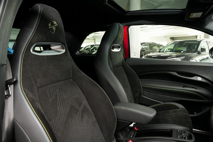 2024 Fiat 500 Dolcevita Photo 8